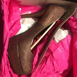 Bronze Glittery heels